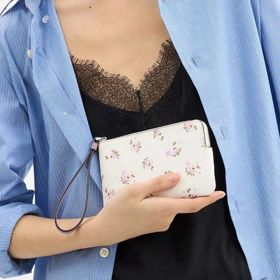 Coach Corner Zip Wallet Wristlet Bag