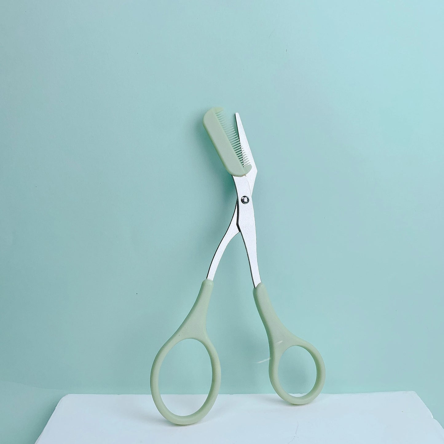Pink Eyebrow Trimming Scissors Comb