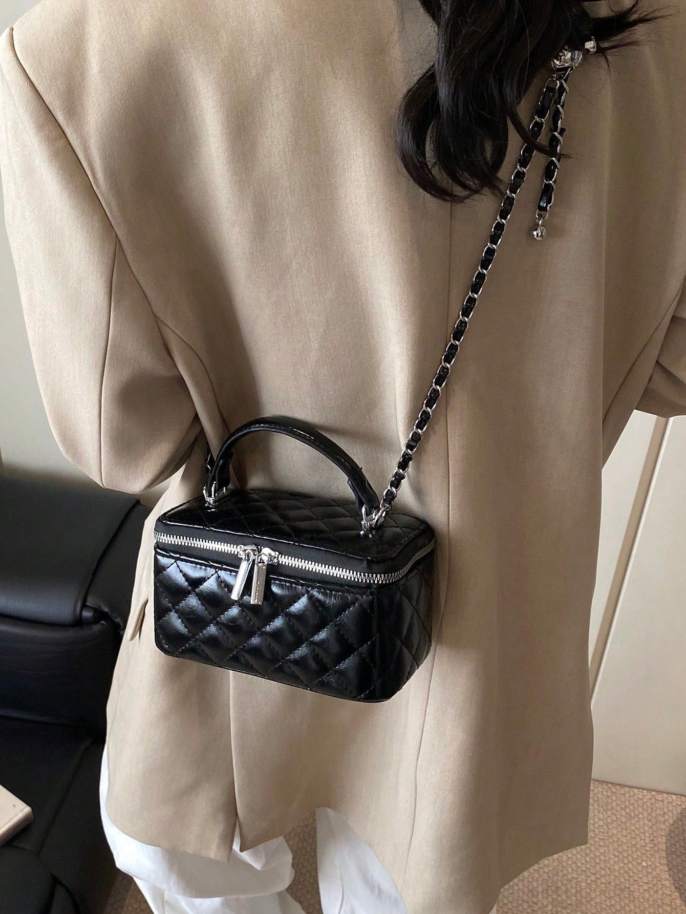 Quilted Embroidered Chain Box Bag