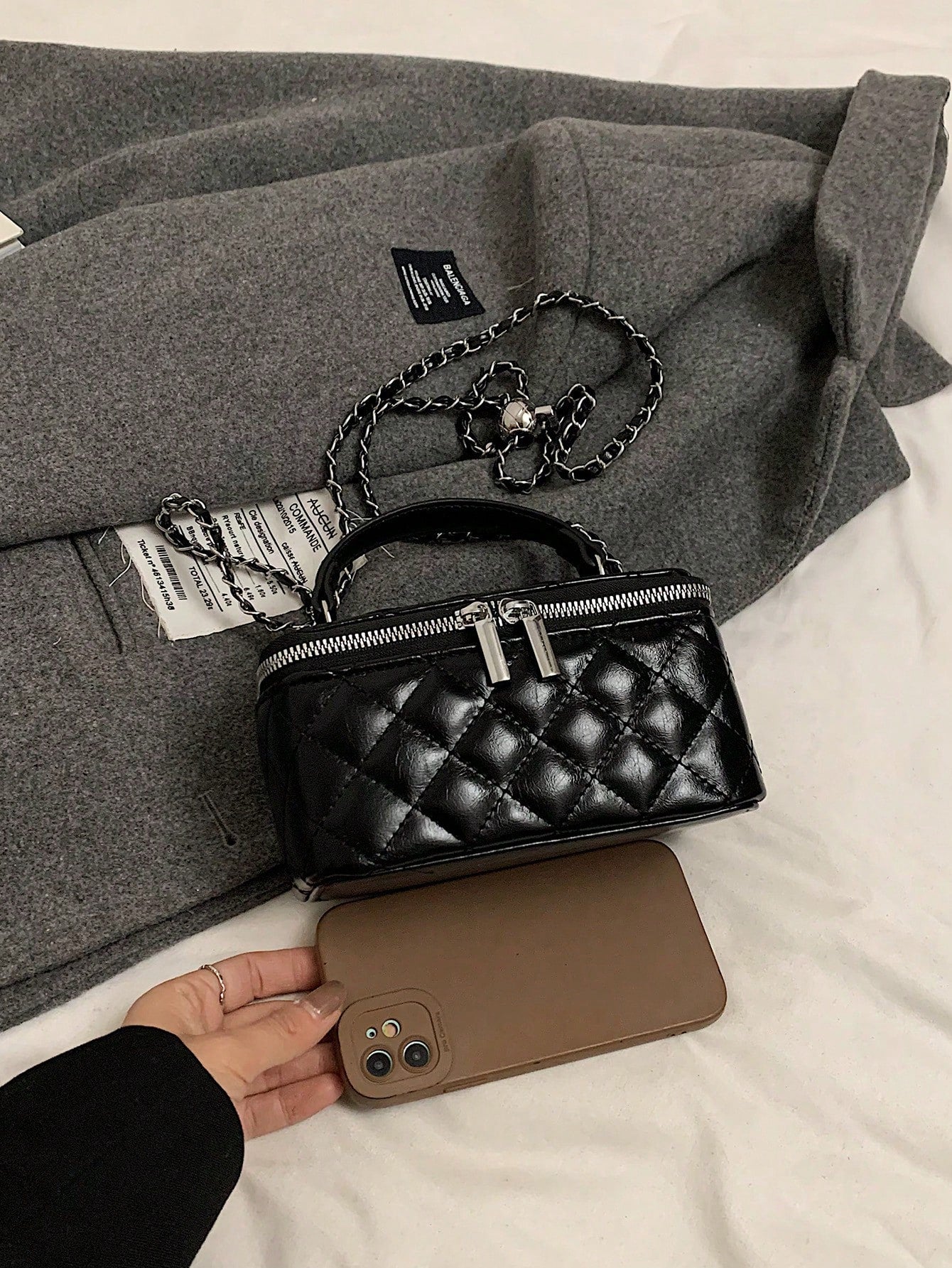 Quilted Embroidered Chain Box Bag