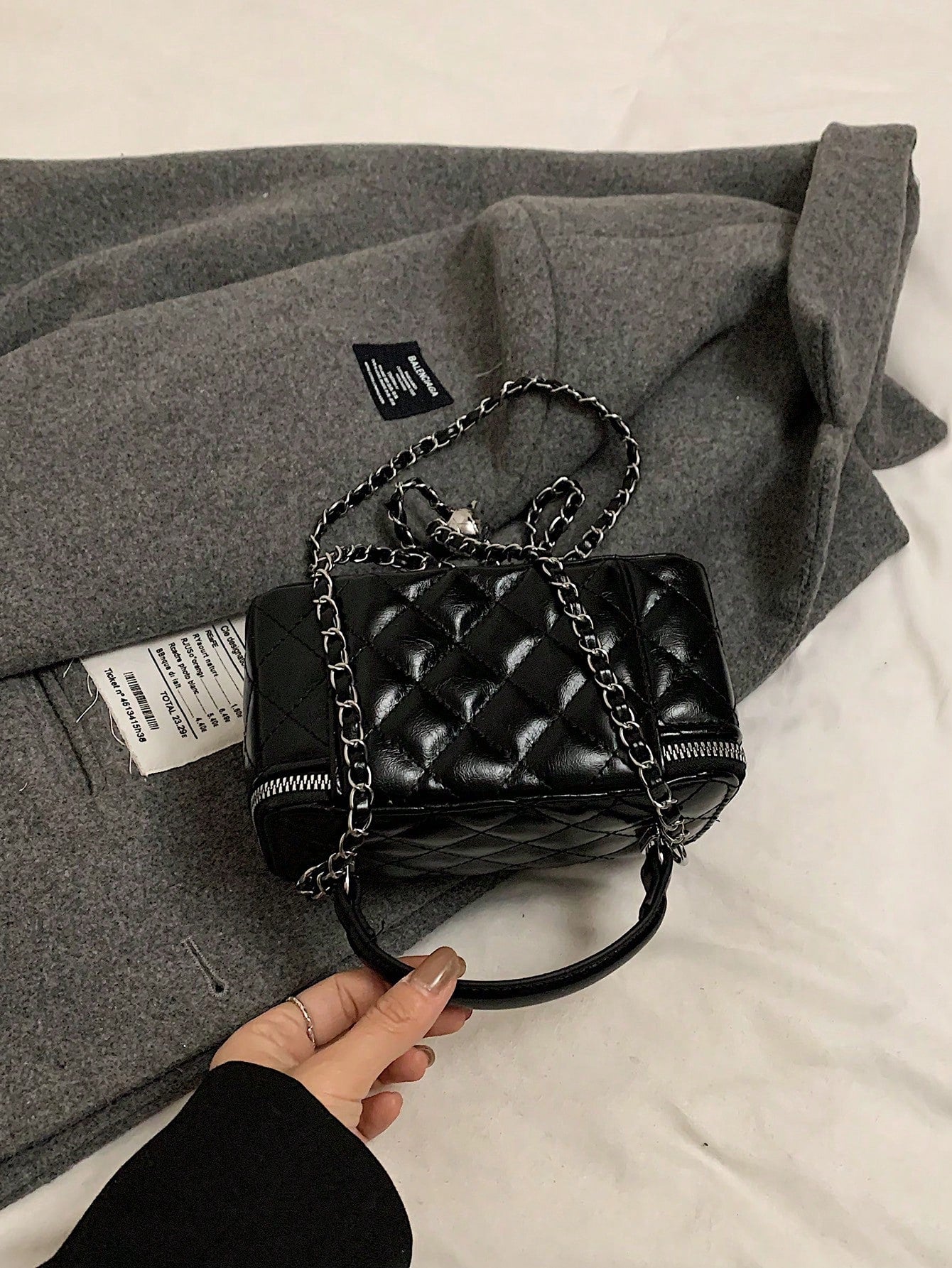 Quilted Embroidered Chain Box Bag