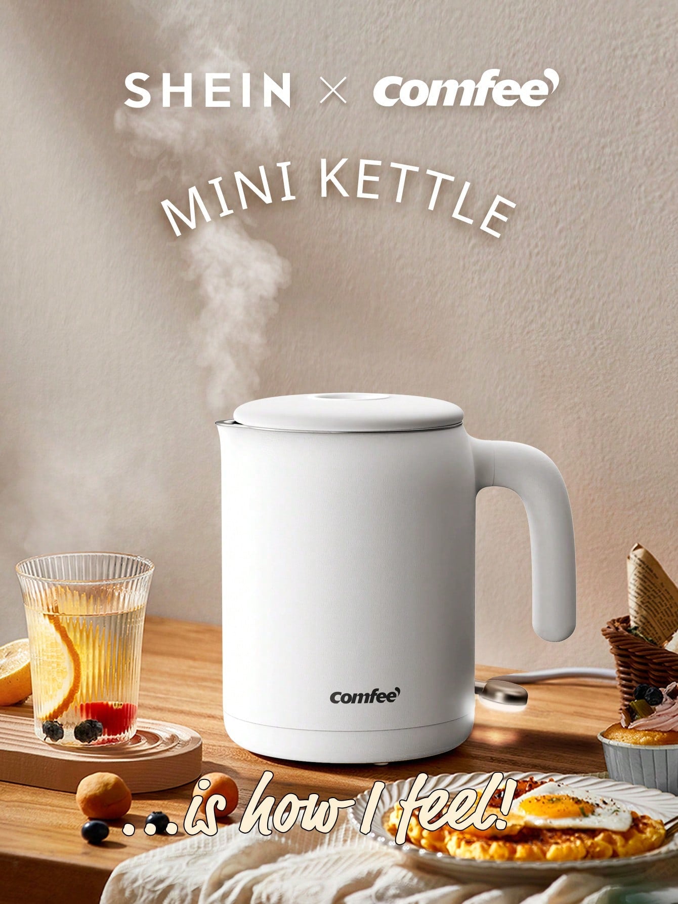 Comfee 0.6L Mini Electric Kettle
