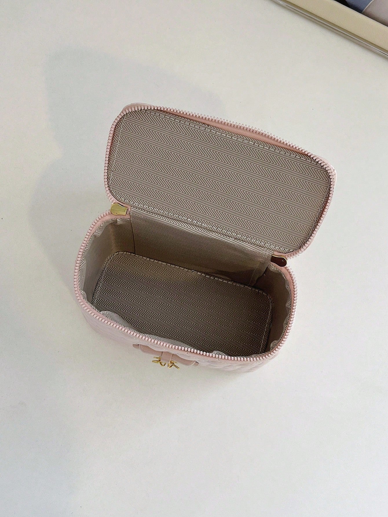 Minimalist Handheld Crossbody Box Bag