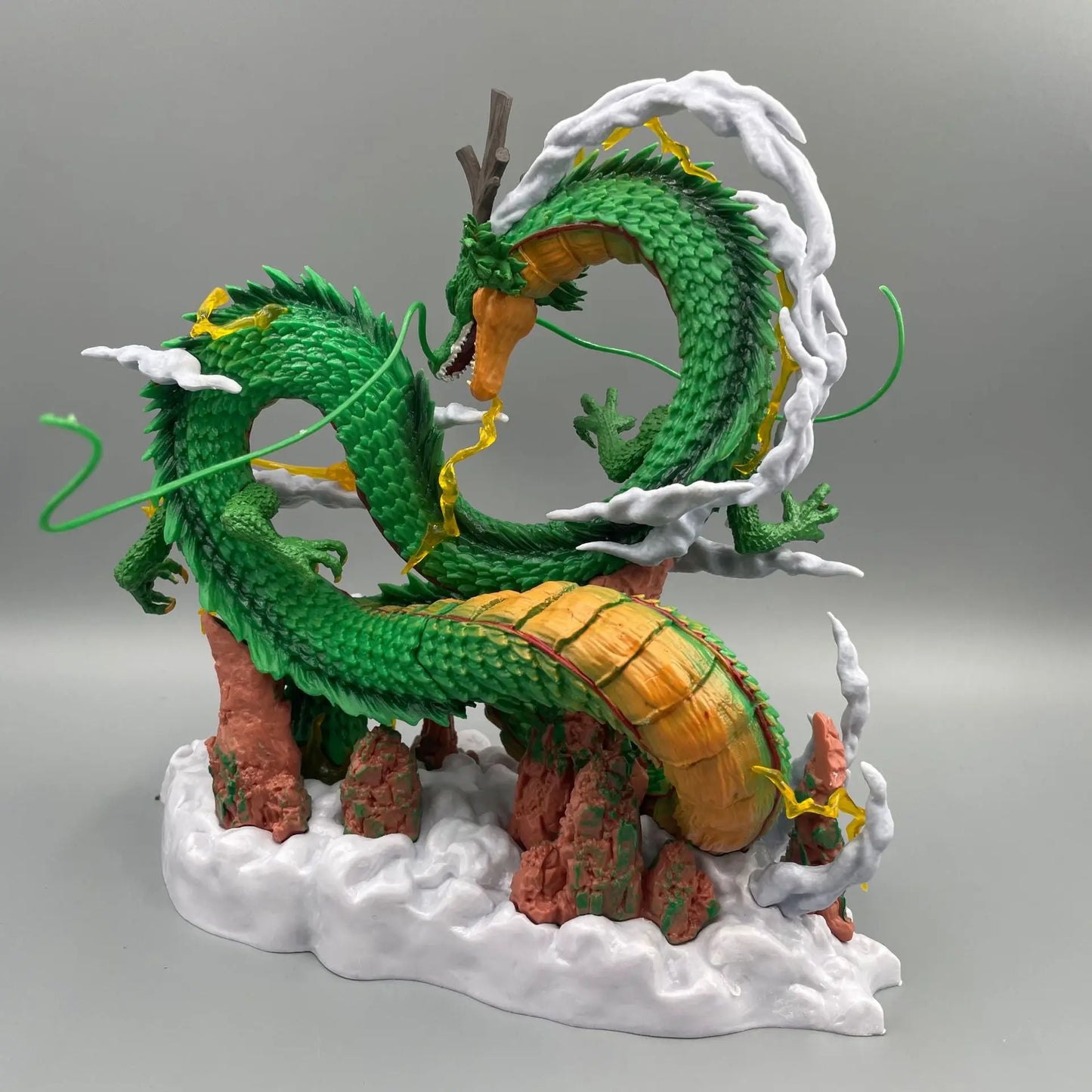 Dragon Ball Shenron Goku Figure