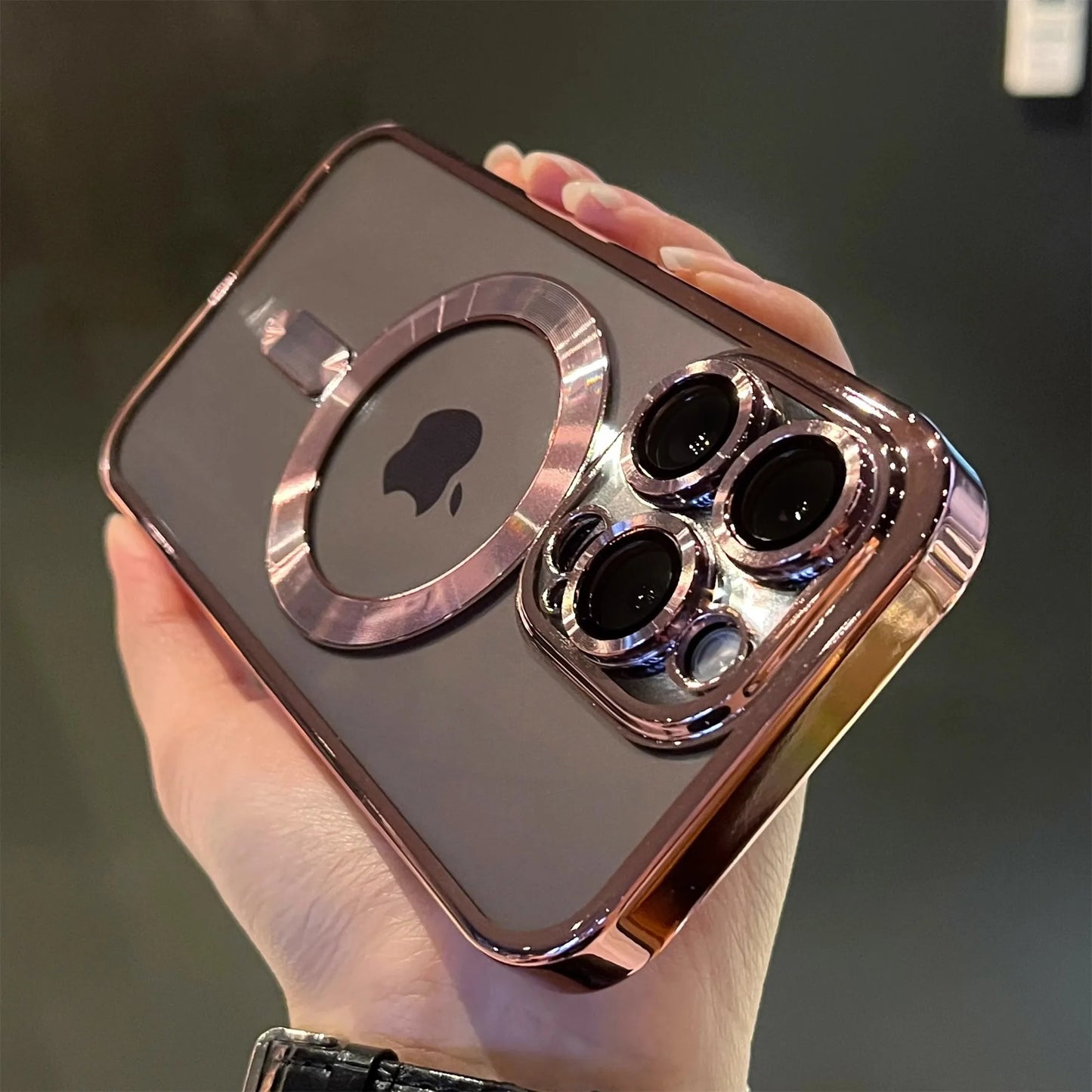 Luxury Magnetic Clear MagSafe Case