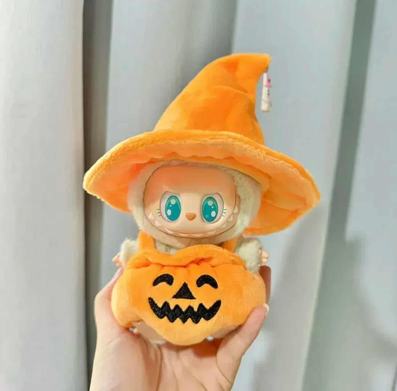 17cm Labubu Hoodie Clothes