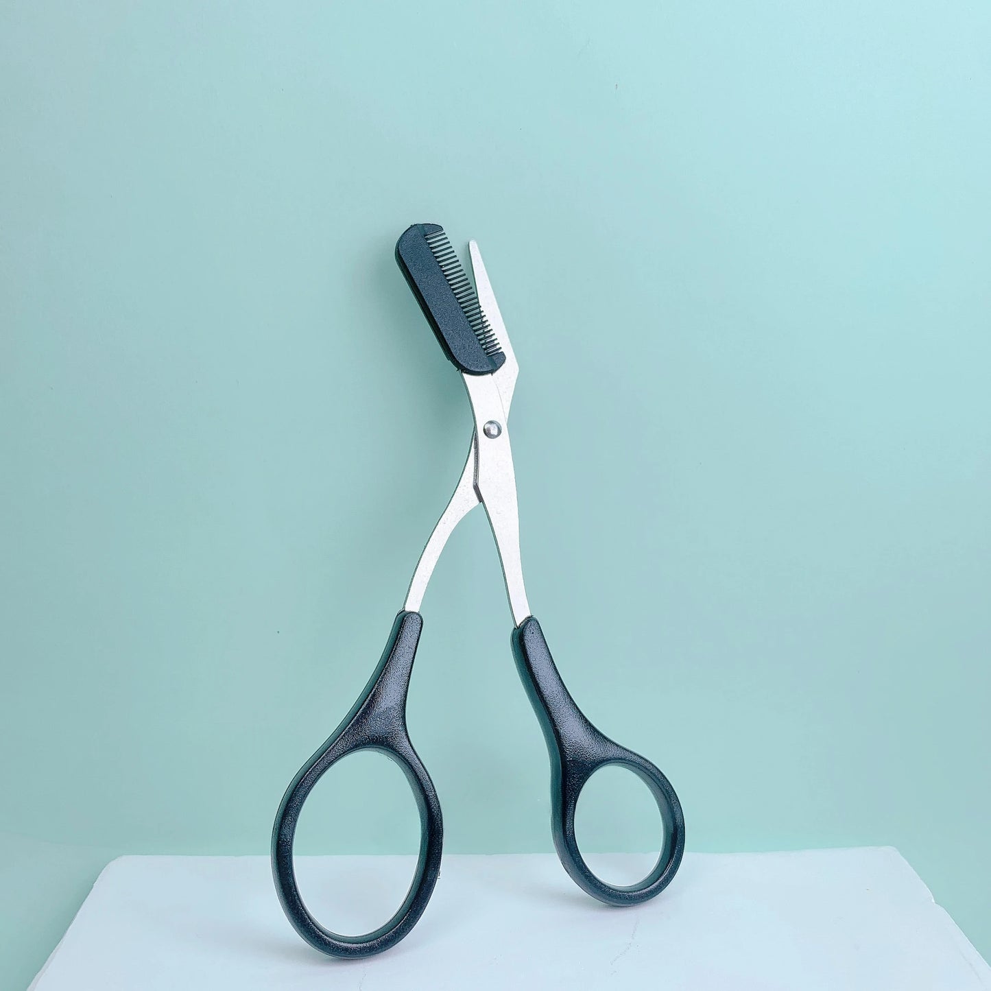 Pink Eyebrow Trimming Scissors Comb